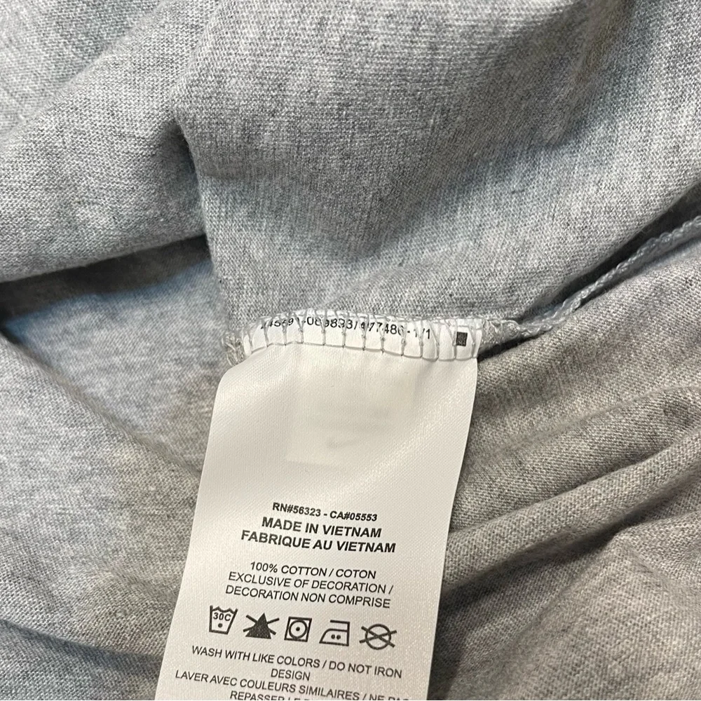 Nike Men's Heather Gray Short Sleeve Tee - Picture 4 of 12